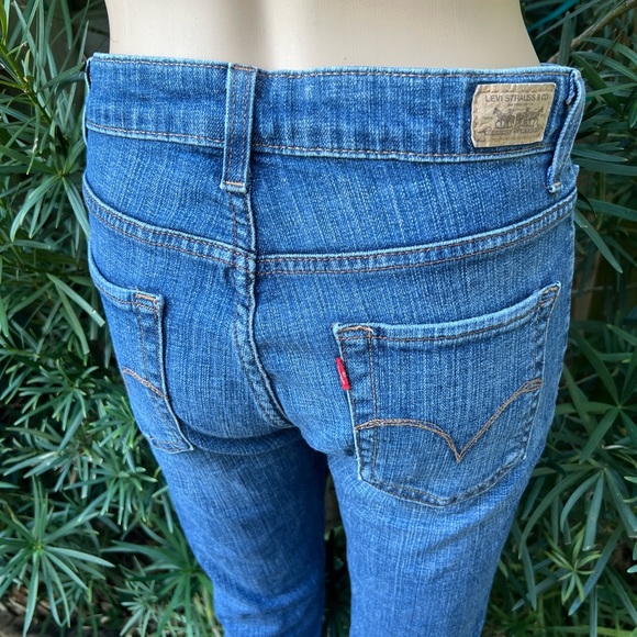 LEVI’S THE ORIGINAL JEAN WOMENS 6 MEDIUM - Picture 8 of 12